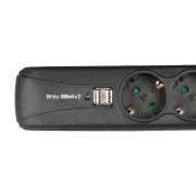3-fach Steckdosenleiste mit beleuchtetem Schalter und 2 USB-Ladebuchsen