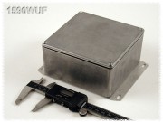 Aluminium Gehuse, wasserdicht, Boden mit Montagewinkeln...