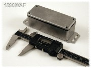 Aluminium Gehuse, wasserdicht, Boden mit Montagewinkeln...