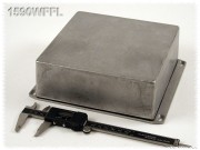 Aluminium Gehuse, wasserdicht, Deckel mit Montagewinkeln...
