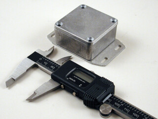 Diecast Enclosure, Flanged Base 50x50x21 mm, Natural Aluminum