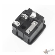 IEC Einbaustecker mit 10A Sicherungshalter, DF-Clip